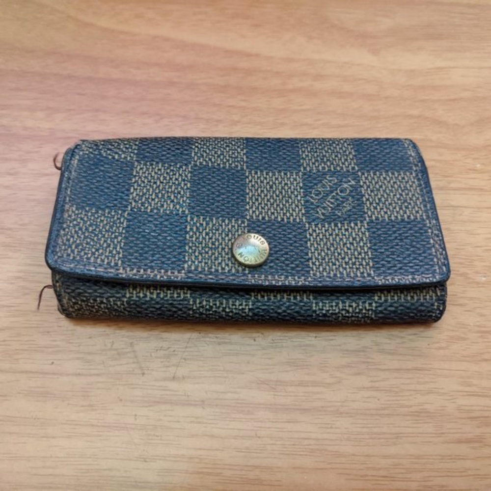 Louis Vuitton Damier Key Holder/Wallet 1518***